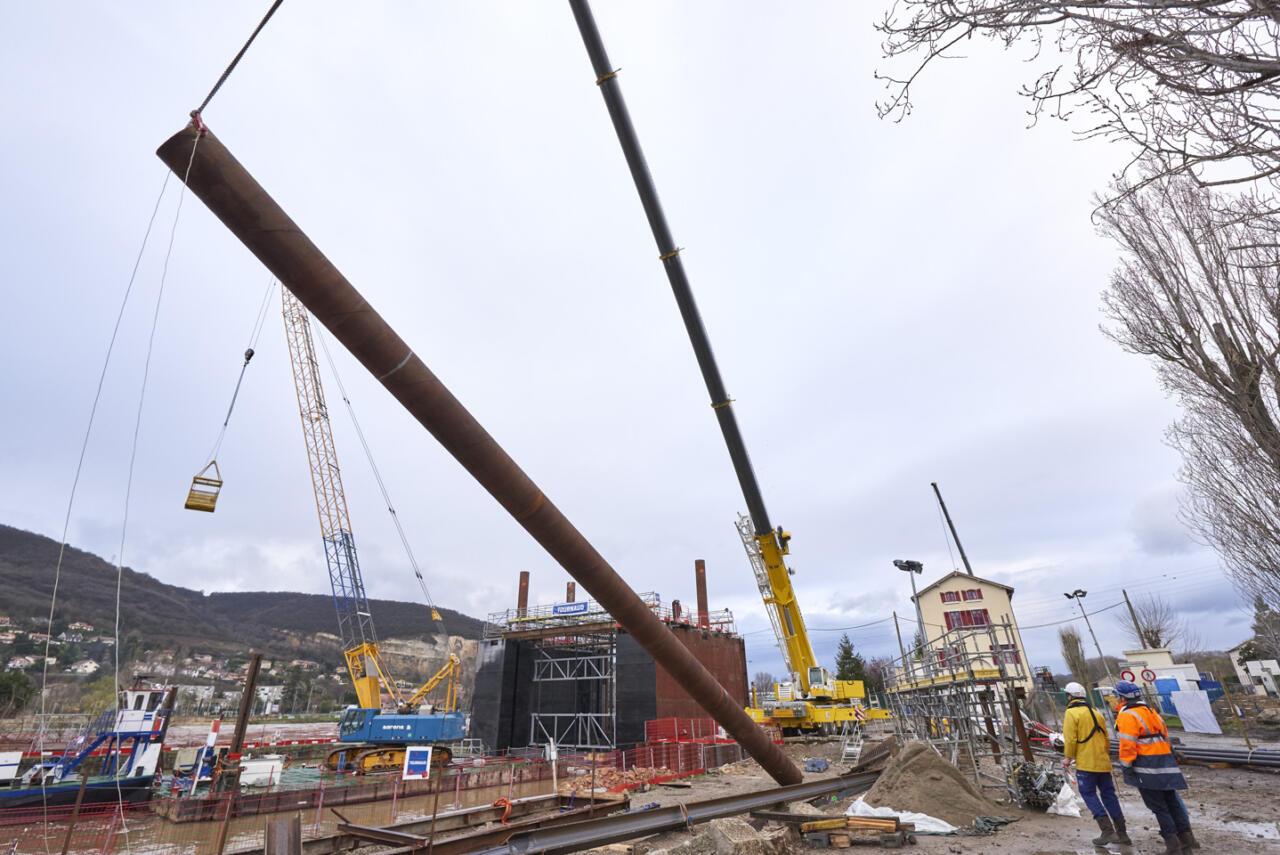 Agrandissement de l’écluse de Rochetaillée